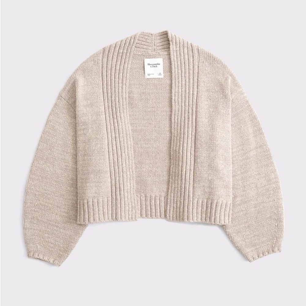 Abercrombie & Fitch
Barrel Sleeve Non-Closure Beige Cardigan
